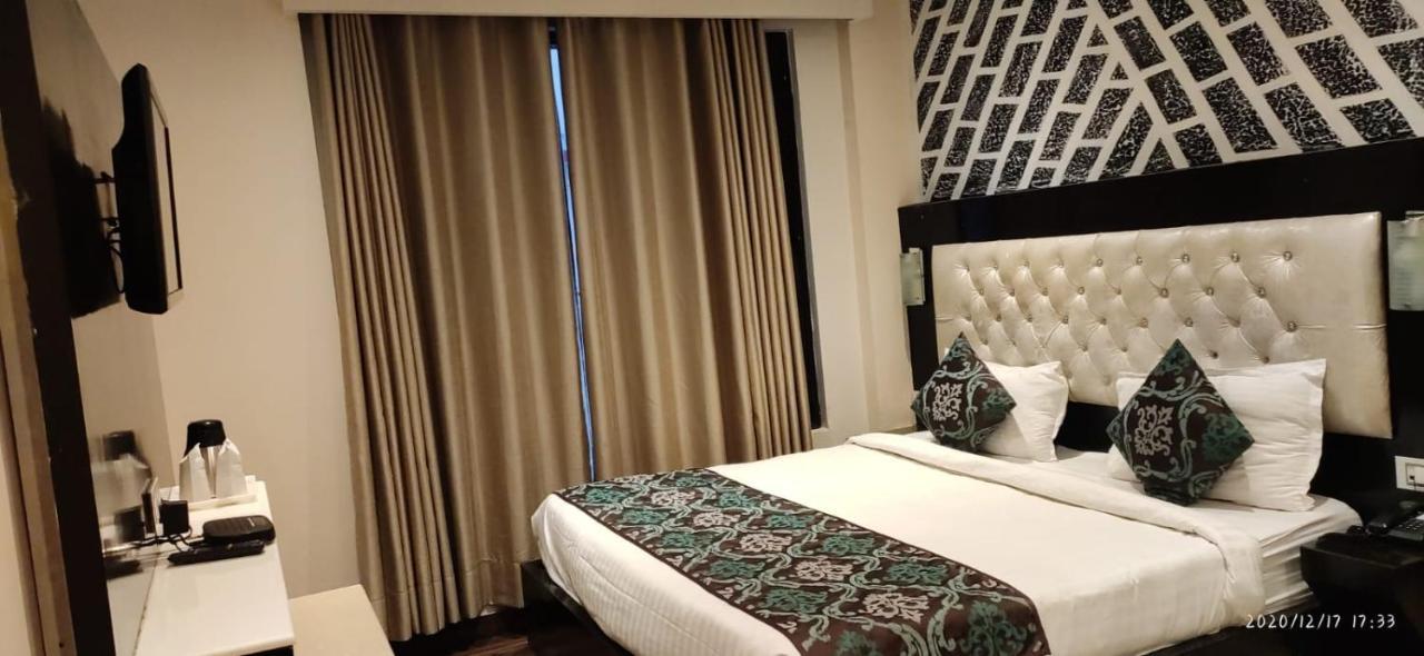 Hotel Black Magic Дармсала Екстер'єр фото